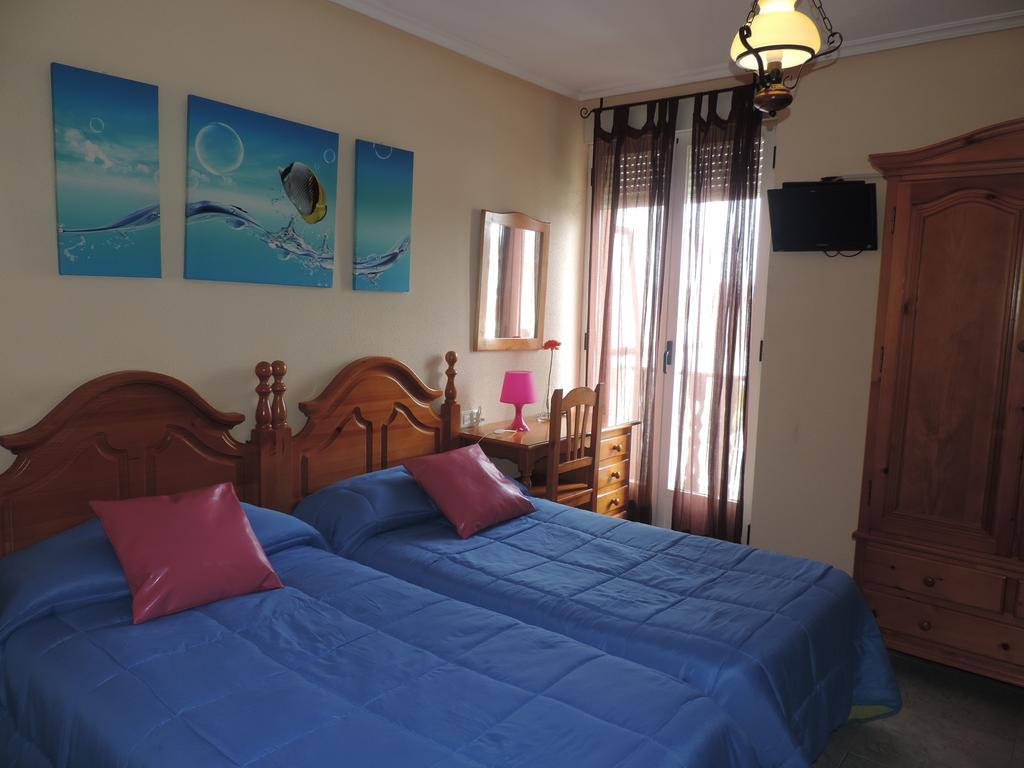 Hostal Sali Pelabravo Εξωτερικό φωτογραφία